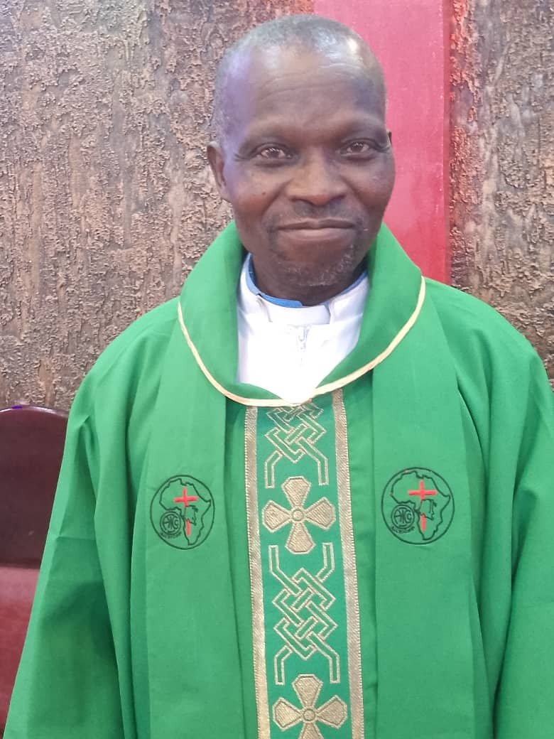 Réverend Pasteur JARYEKONGA MUNGUROMO