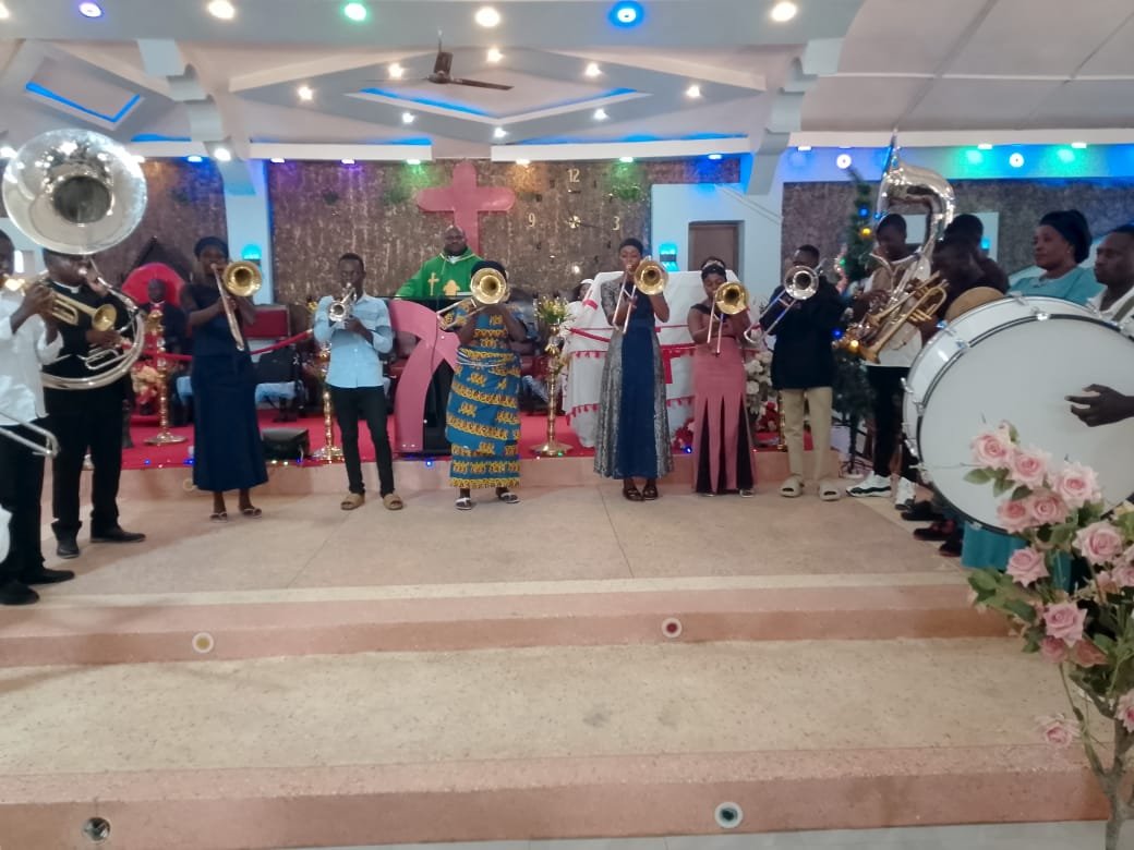 EQUIPE DE MUSICIENS, P. SALEMA