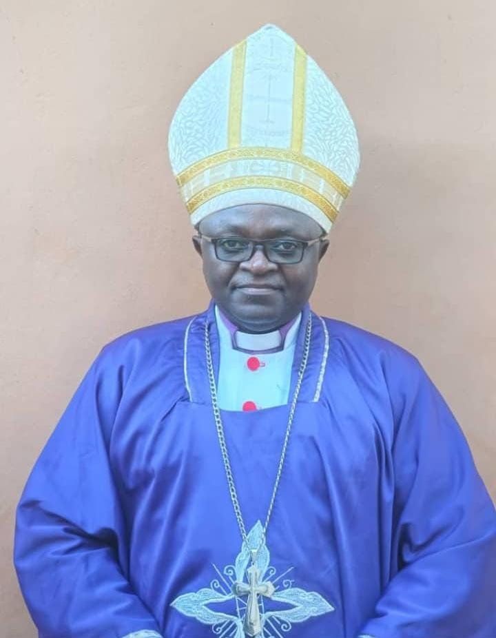 Semaine Sainte : Mgr Justin GBORO appelle  les chrétiens à vivre la victoire en Christ